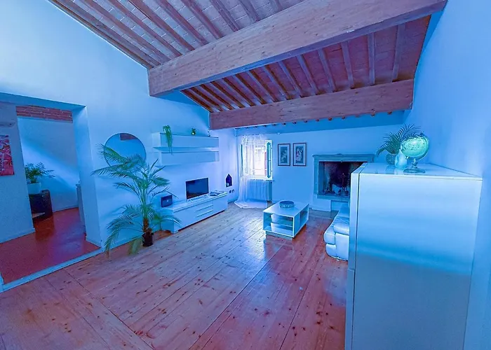Sky View Residenza - Piazza Erbe * Верона