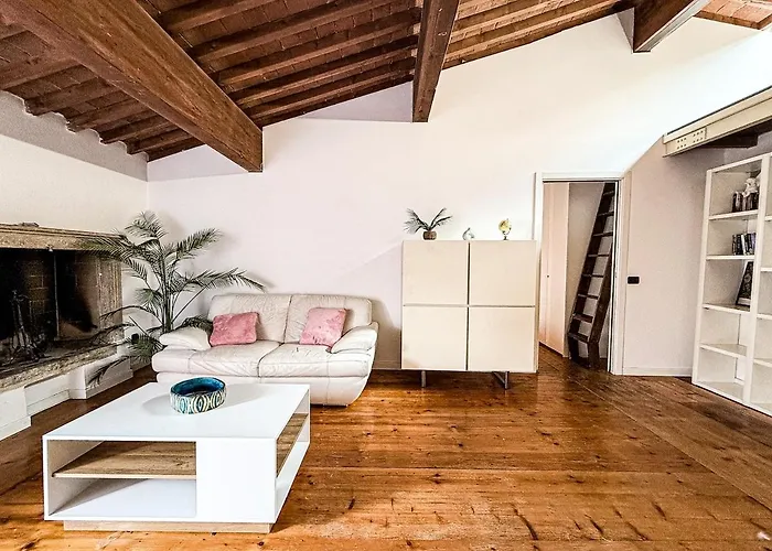 Апартаменты Sky View Residenza - Piazza Erbe Верона